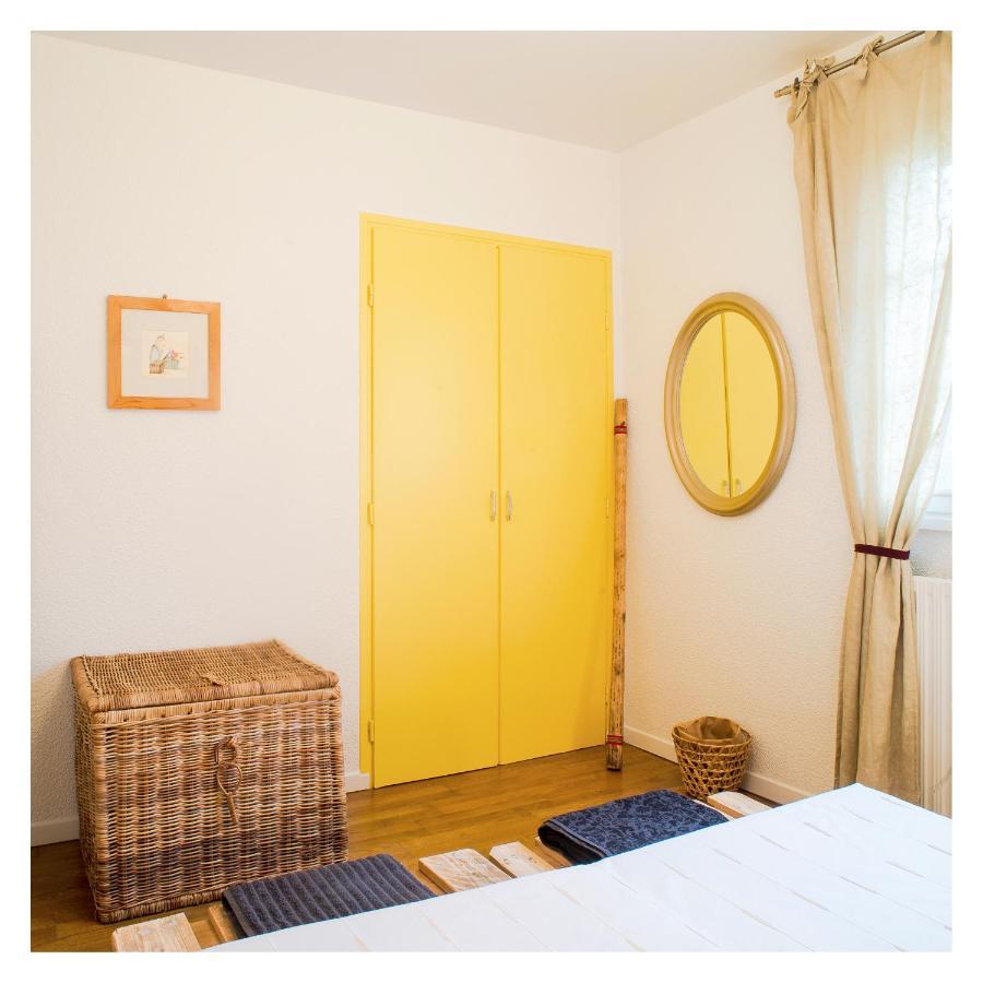 Chambre soignée et accueillante à la campagne - Ch. Jaune L'Honor-de-Cos Esterno foto